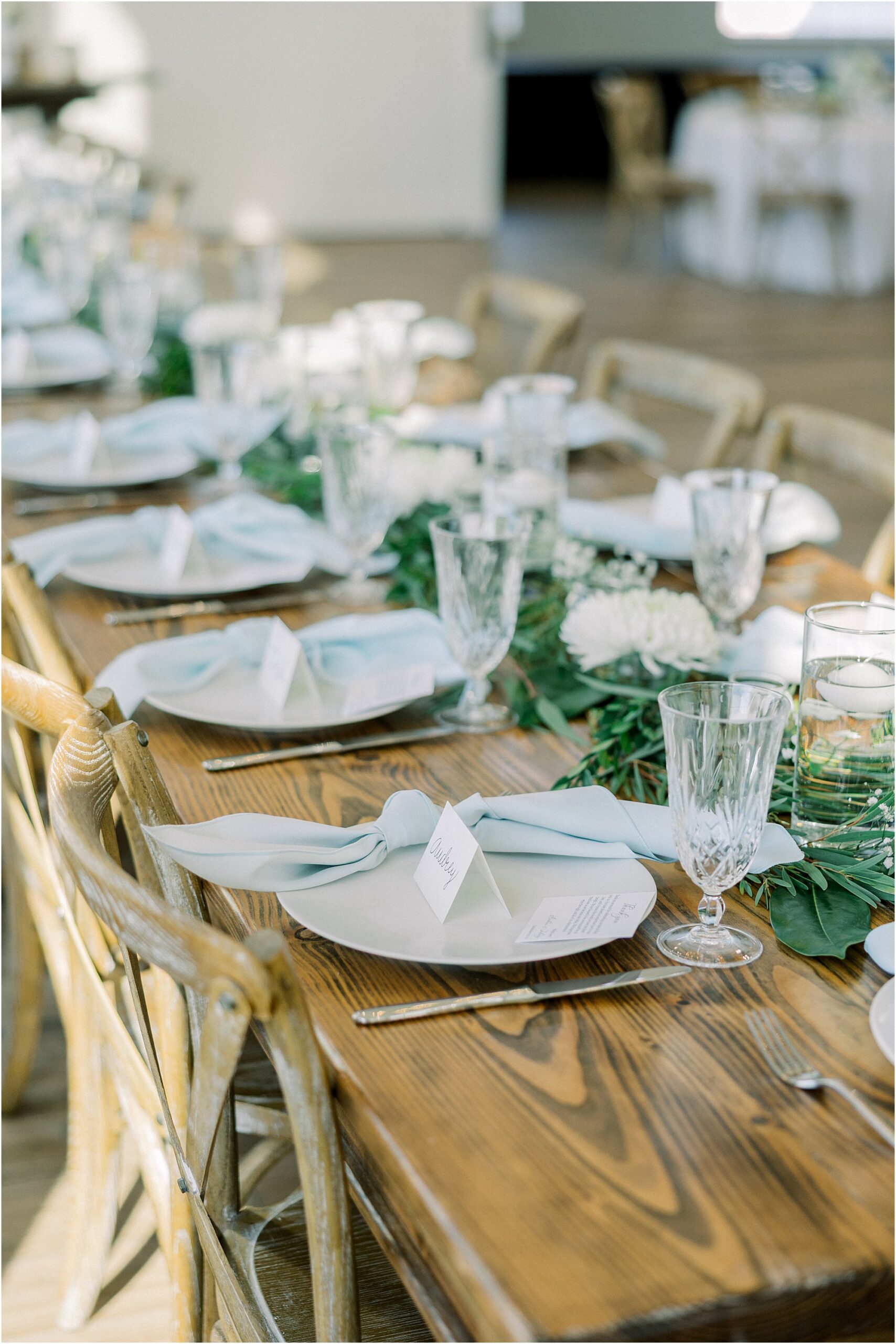 Elegant reception details at Lakeview Hills wedding venue in oklahoma.
